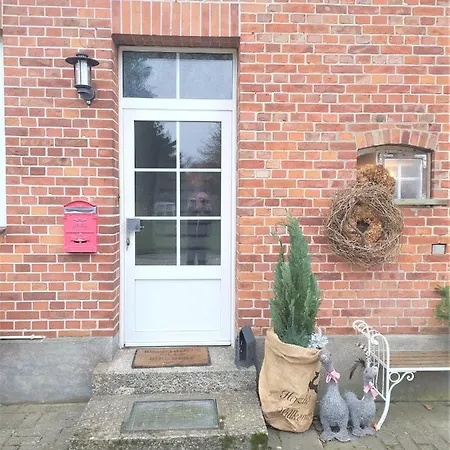 Schoene Geraeumige Ganze Wohnung Als Unterkunft Bergen  Exterior photo