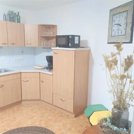 Schoene Geraeumige Ganze Wohnung Als Unterkunft Bergen  Exterior photo