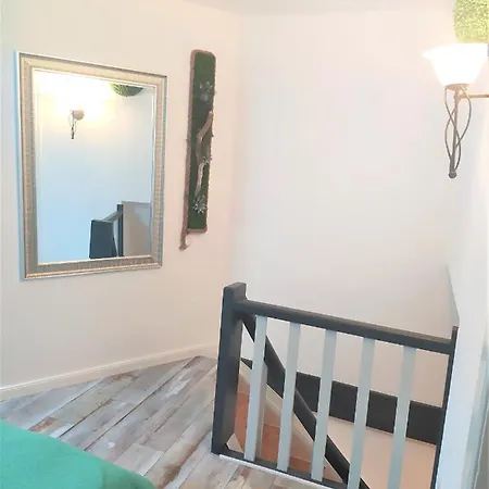 Schoene Geraeumige Ganze Wohnung Als Unterkunft Bergen  Exterior photo