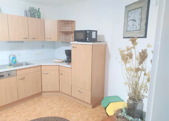 Schoene Geraeumige Ganze Wohnung Als Unterkunft