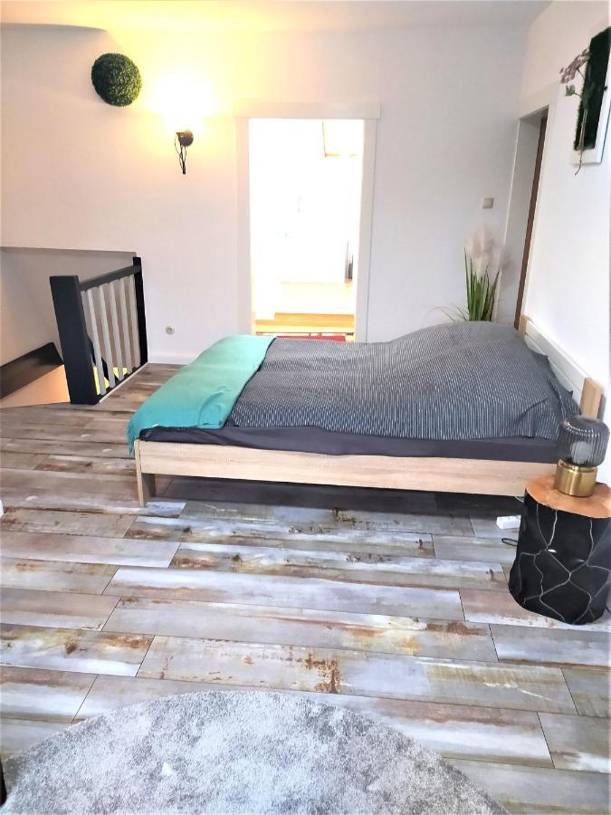 Schoene Geraeumige Ganze Als * Bergen (Lower-Saxony)
